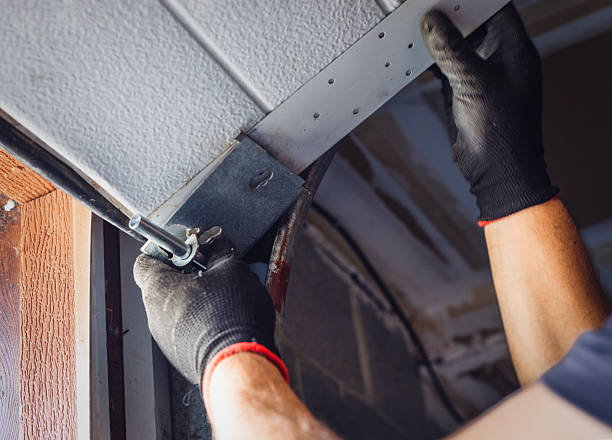 Reliable Garage Door Panel Replacement contractor in Gulfport, FL by Garage Doors Repair Pro